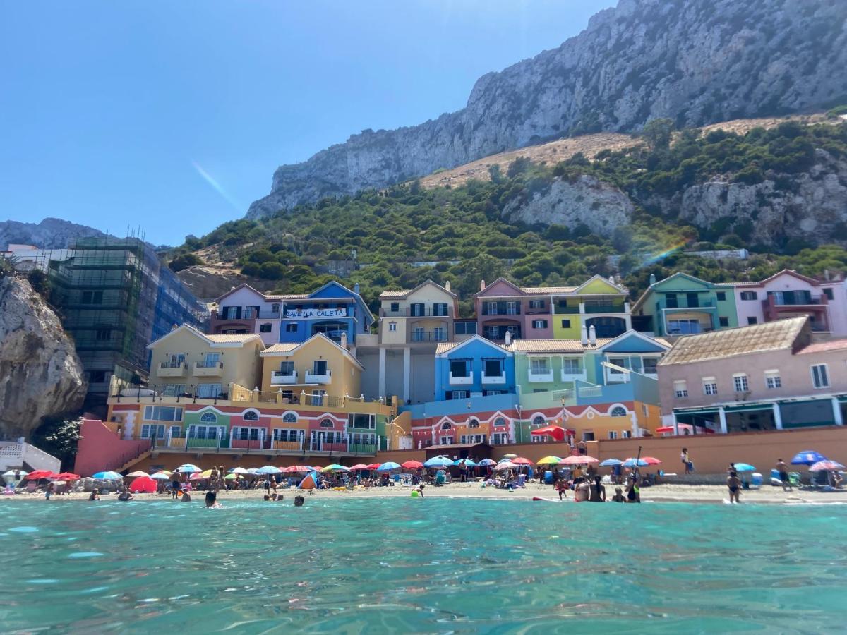 Unique Waterfront Duplex On The Mediterranean - Caleta, Catalan Bay ยิบรอลตาร์ ภายนอก รูปภาพ